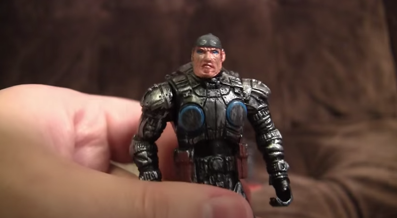 Illustration for article titled Counterfeit Gears Of War Toy Line Called "Bionicle Of War 2"